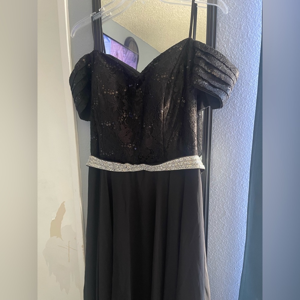 Black Long gown dress.